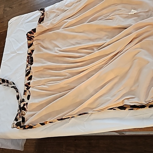 KITTENISH Beach swim skirt cover up! Small - Picture 3 of 5